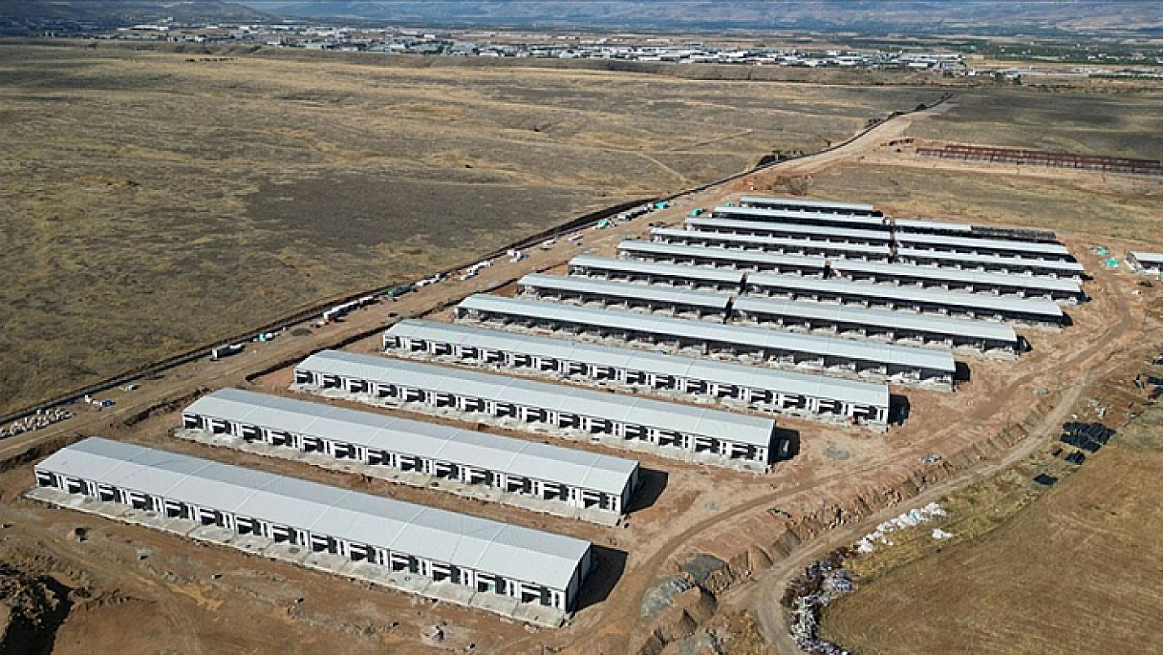 Malatya'da nefesler tutuldu: 714 yeni işyeri için hak sahipleri belli oldu…