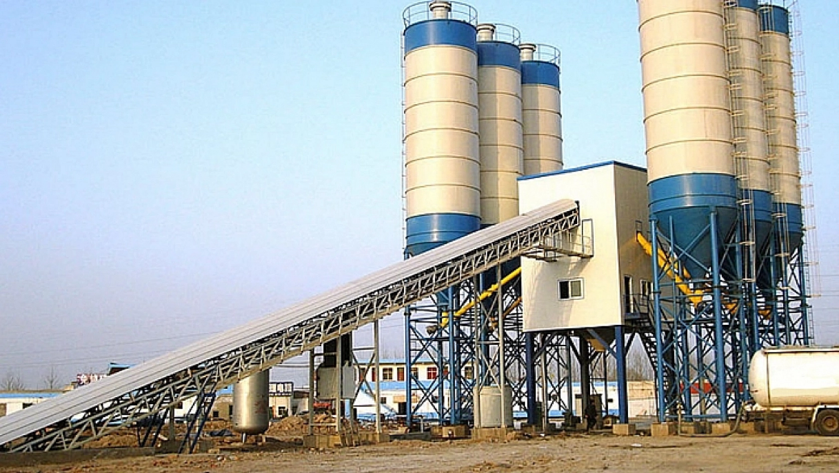 Malatya'da Hukuk Askıya Alındı: Mühürlenen Beton Santrali 2 Gün Sonra Yeniden Açıldı!