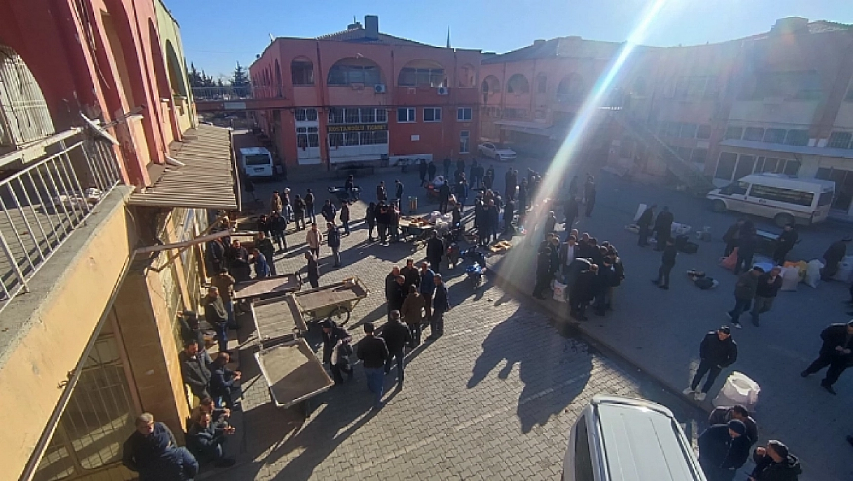 Malatya'da Eski Şire Pazarı'nda Orta Hasarlı Binalar, Ağır Hasarlı Sayıldı.. Yıkılacağı Tarih Belli Oldu...!!