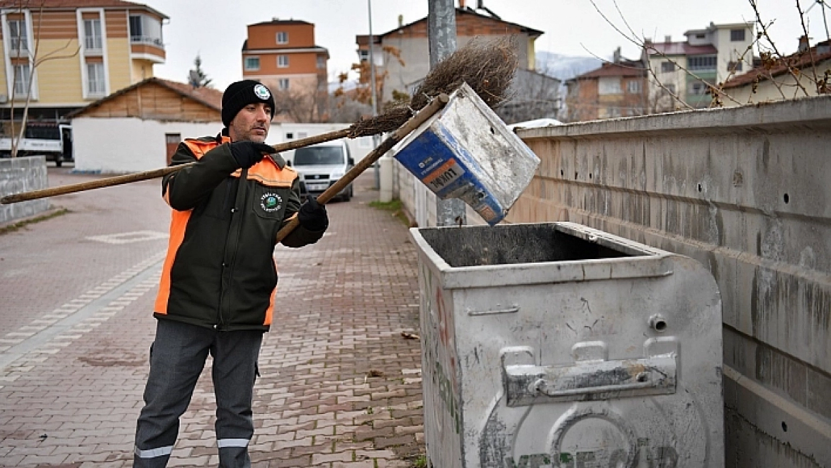 Büyükşehir'den bayram mesaisi| Ulaşım ücretsiz, hizmetler kesintisiz!