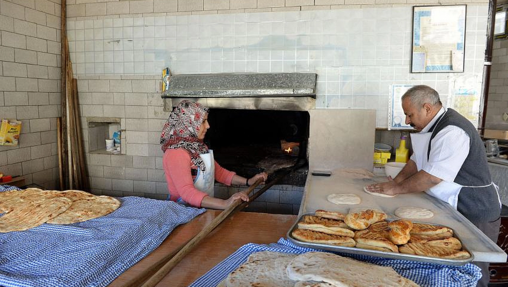 'Ekmeklerini birlikte kazanıyorlar'