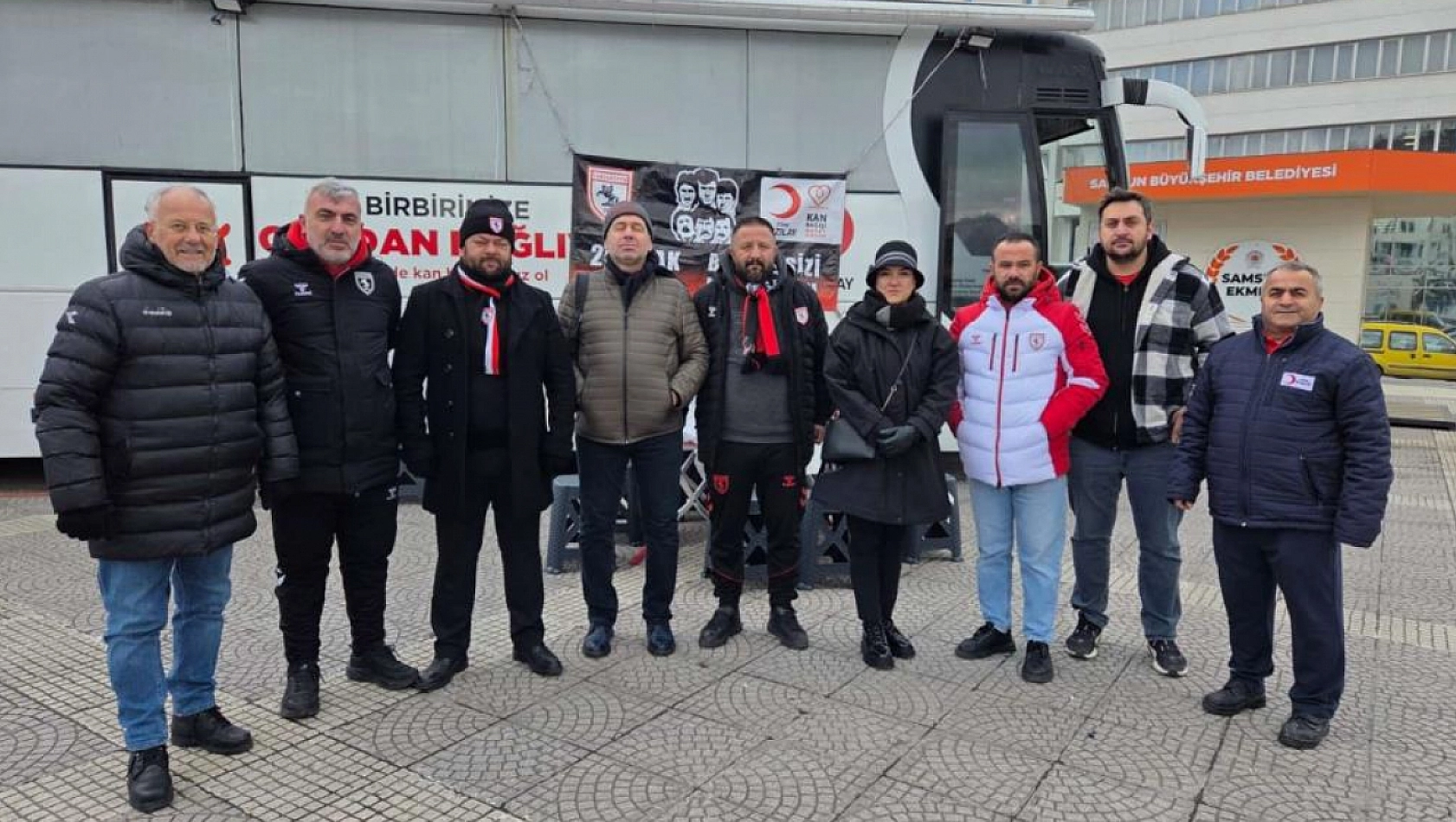 37 yıl önceki kaza için kan bağışı düzenledi