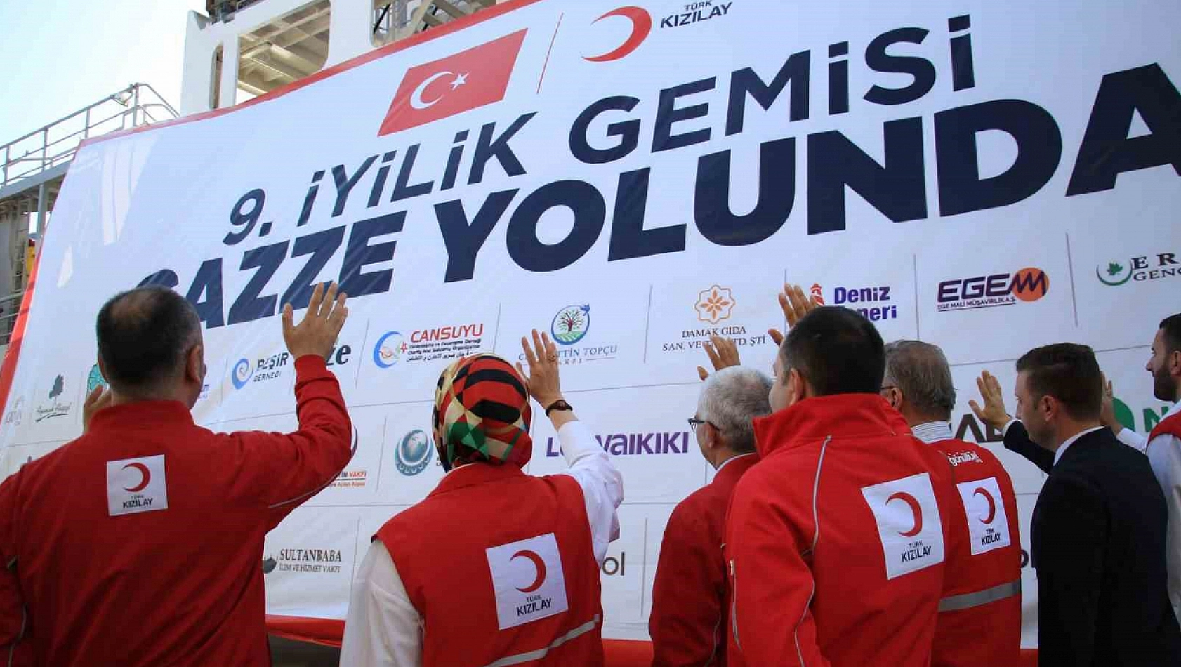 İyilik Gemisi yola çıktı!