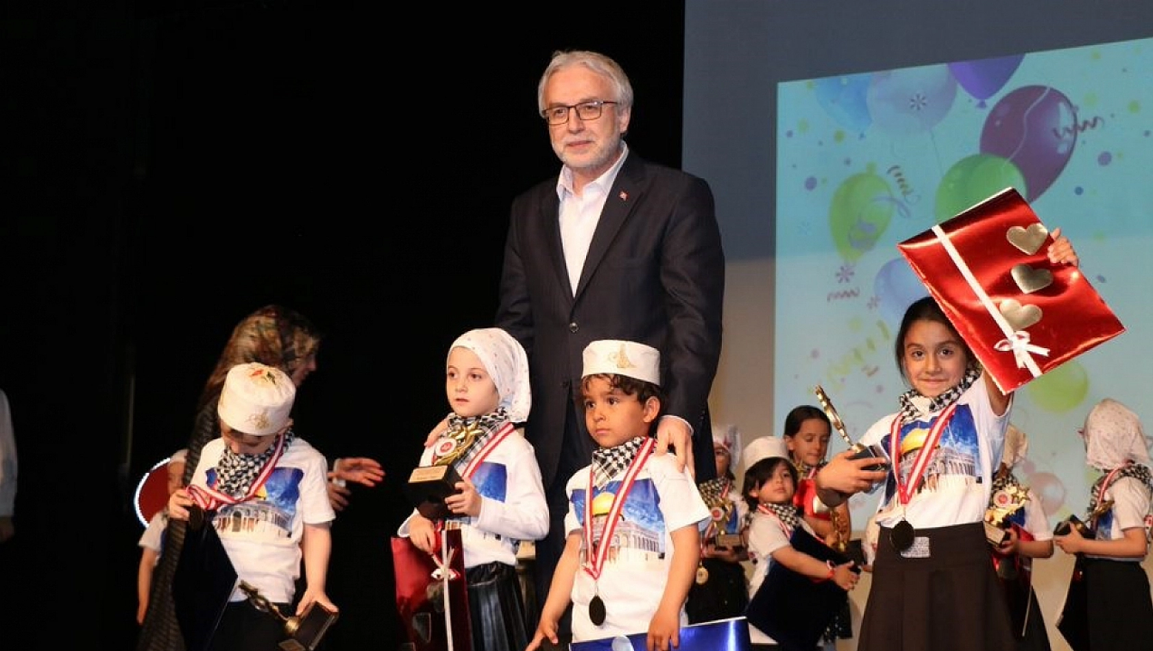 Ahmet Yesevi Kur'an kursunda kapanış programı düzenlendi