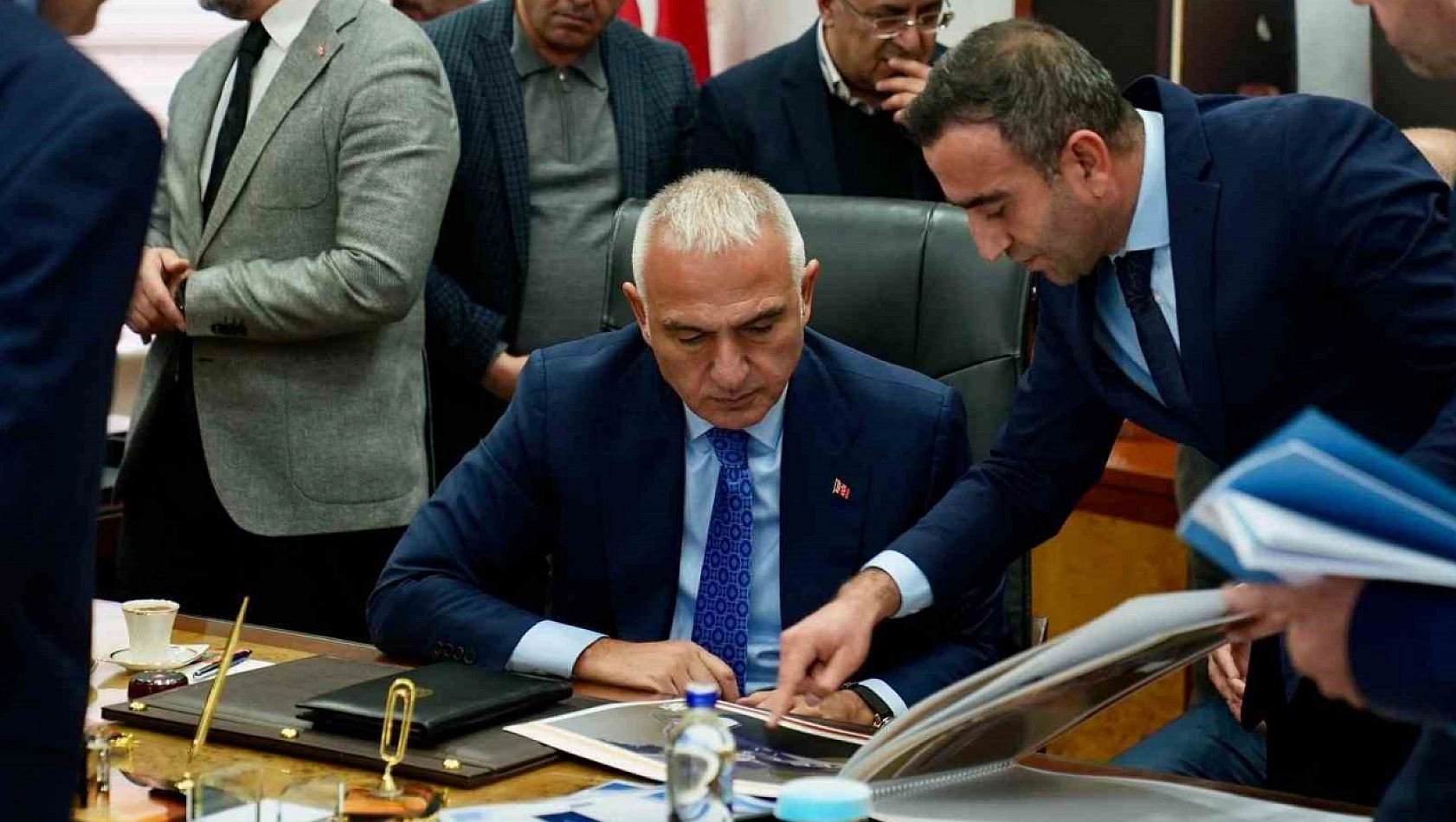 Turizm projeleri Bakan'a sunuldu