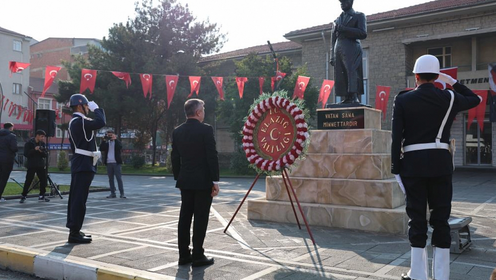 Atatürk'ün Elazığ'a gelişinin 87. yıl dönümü kutlandı