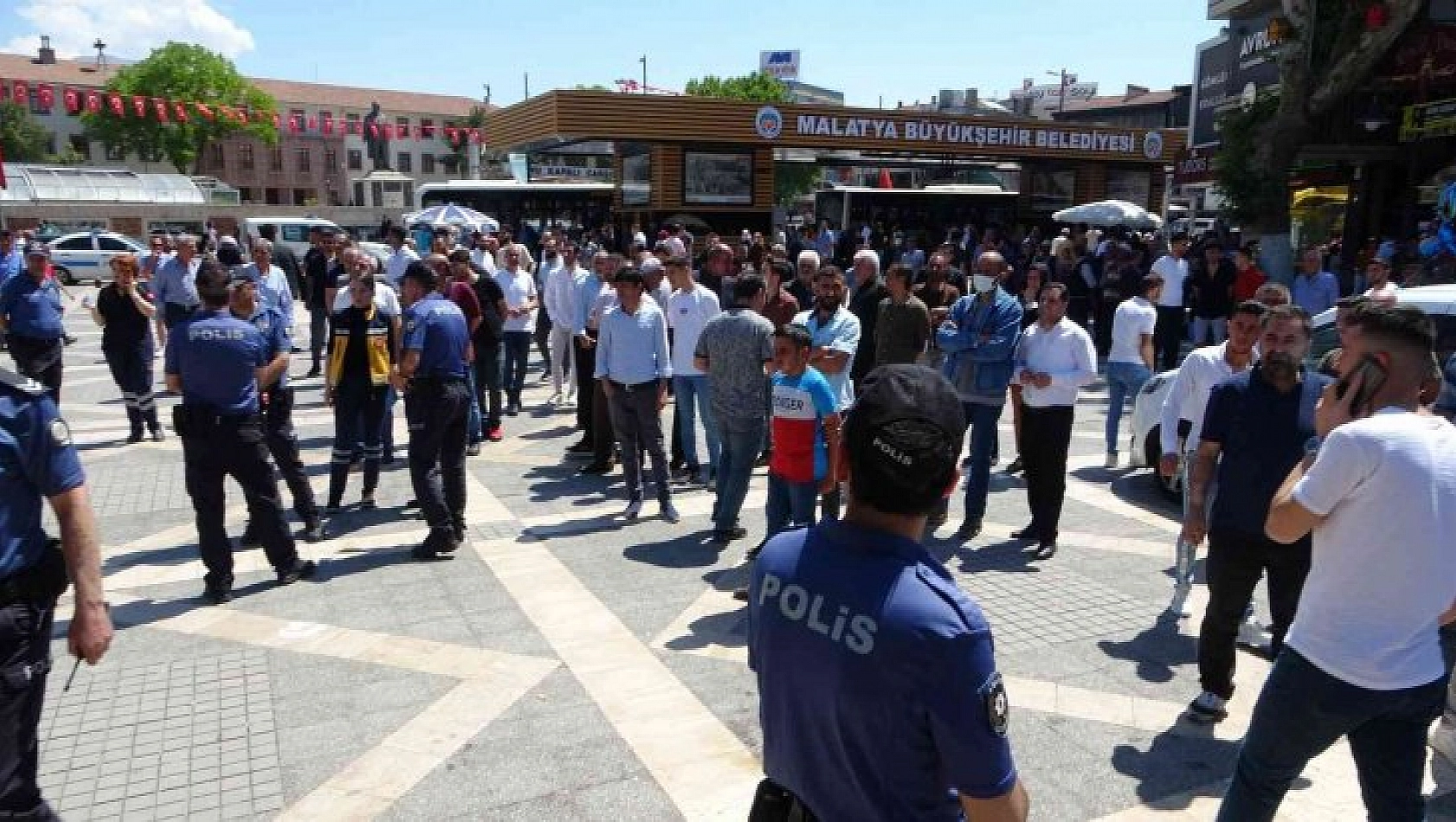 Ölü adamın kimliği belli oldu