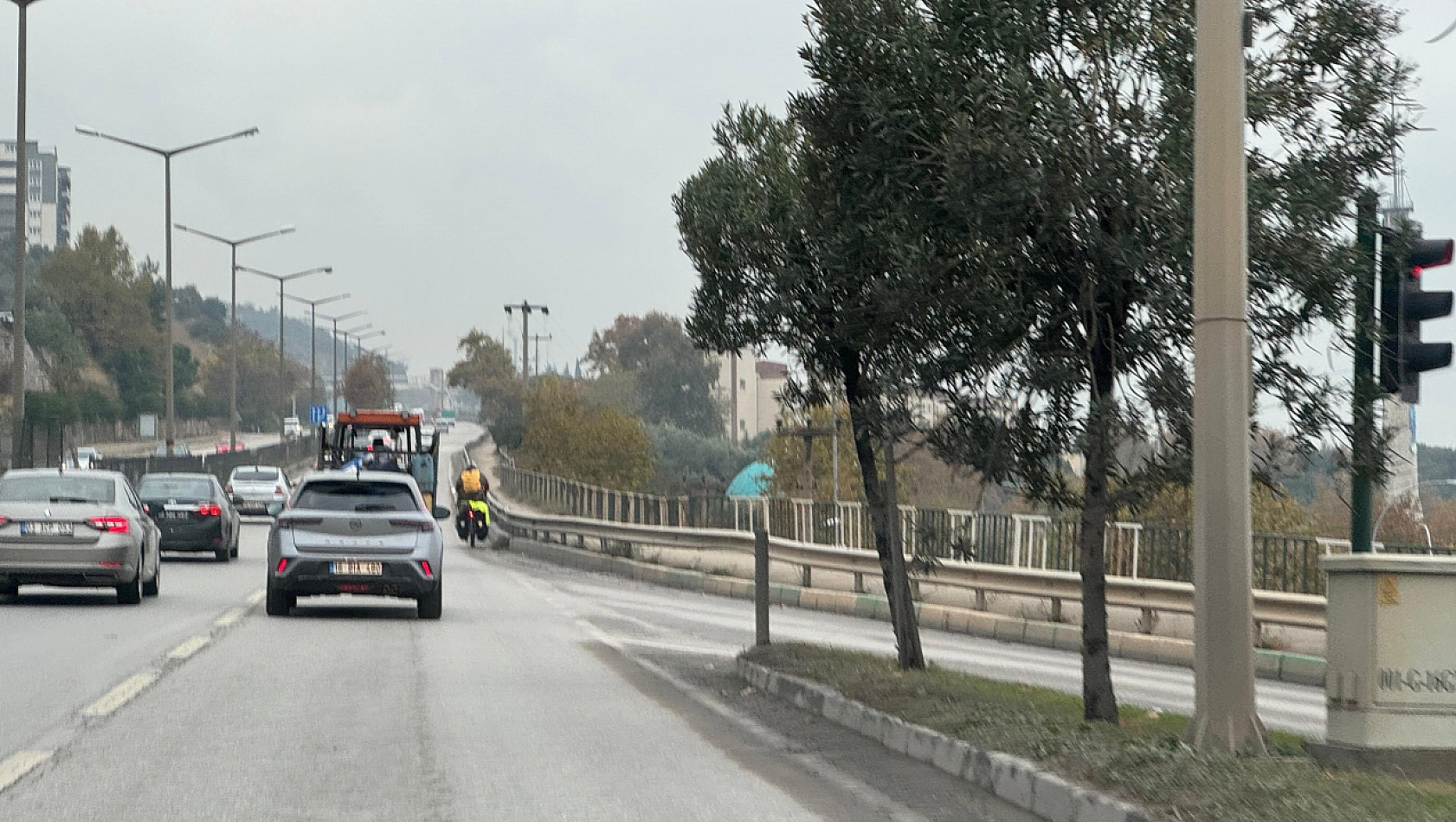 Berlin'den pedal çeviren genç Bursa'da mola verdi