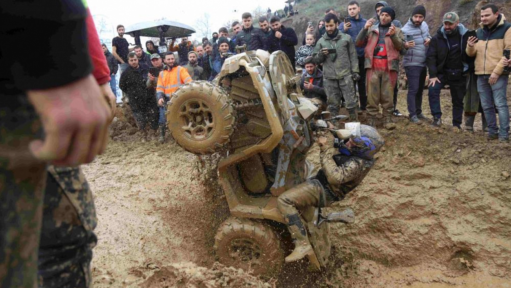 Çamur ve Adrenalin Bir Arada