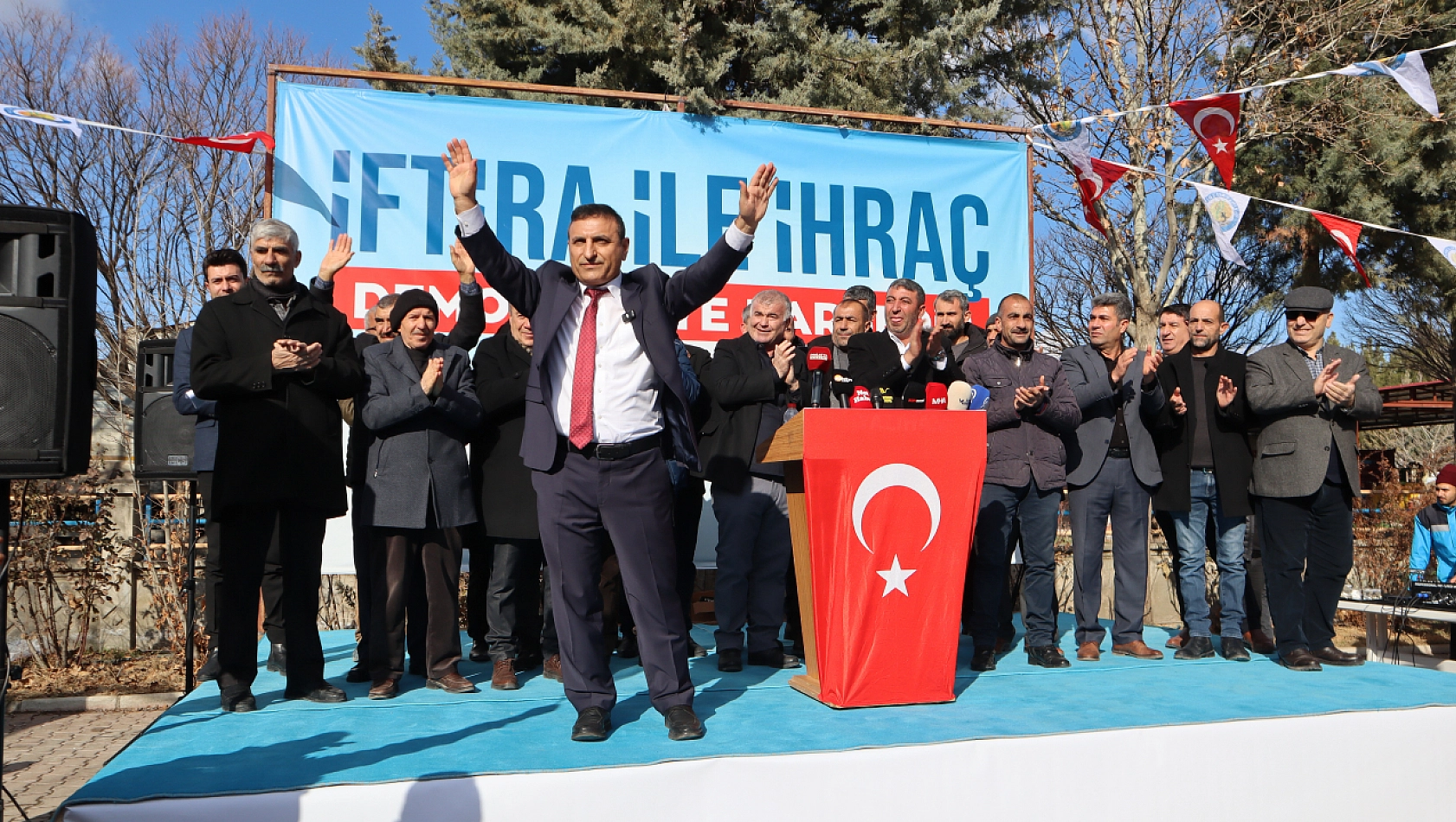 CHP'lİ Göçer Rest Çekti: 'Partiye zarar verenler ihraç edilsin'