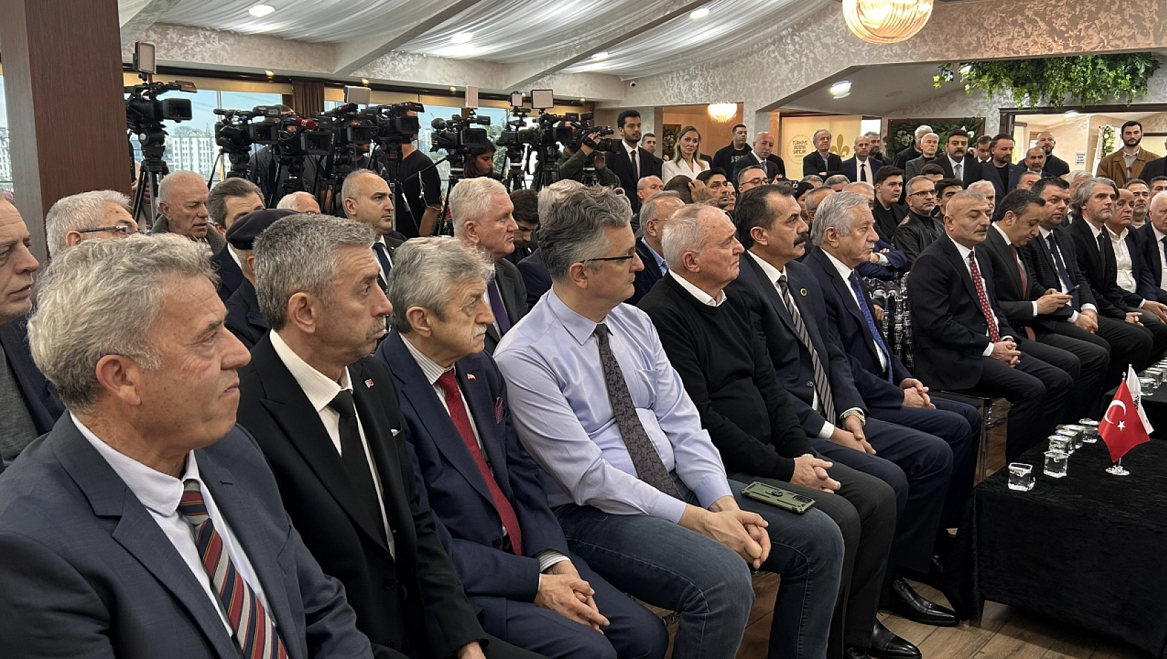 Eğil Belediyesi'nden Ramazan Dayanışması Hamlesi