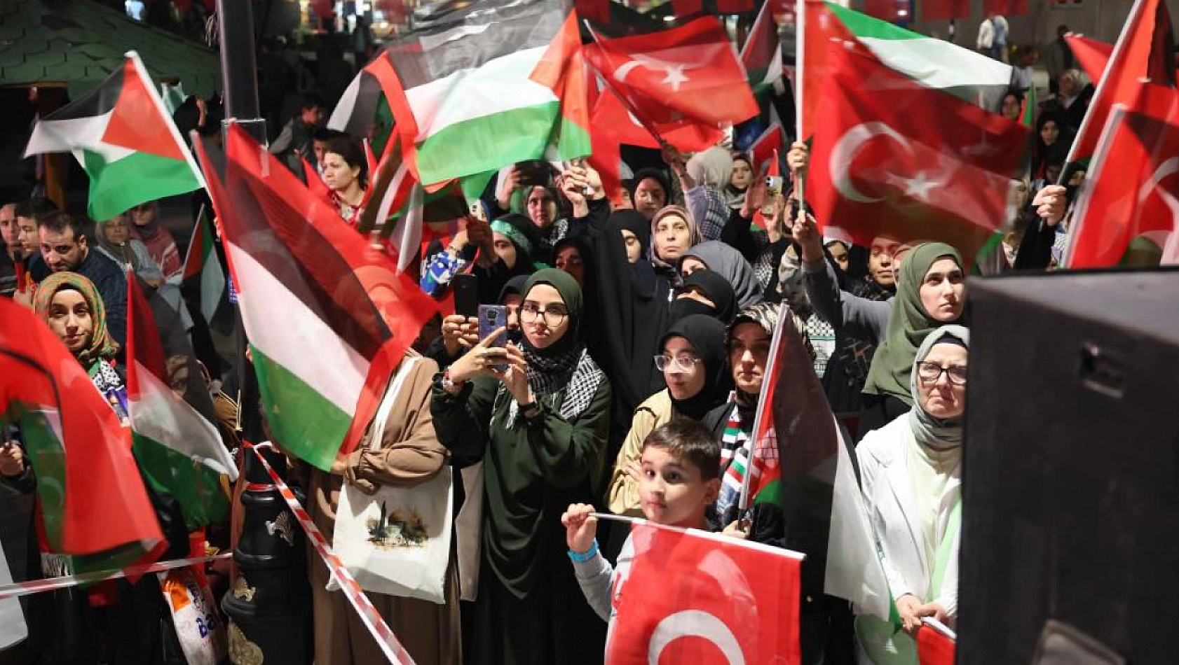 Elazığ'da Filistin'e Destek!