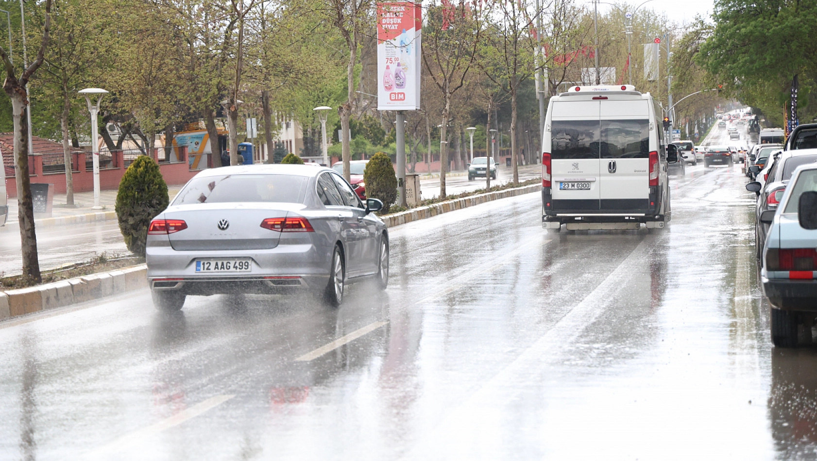 Elazığ'da sağanak etkili oldu