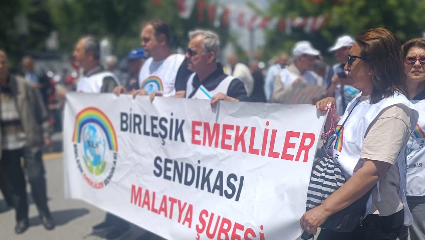 Emekliler Bayramı Zor Koşullarda Geçirdi