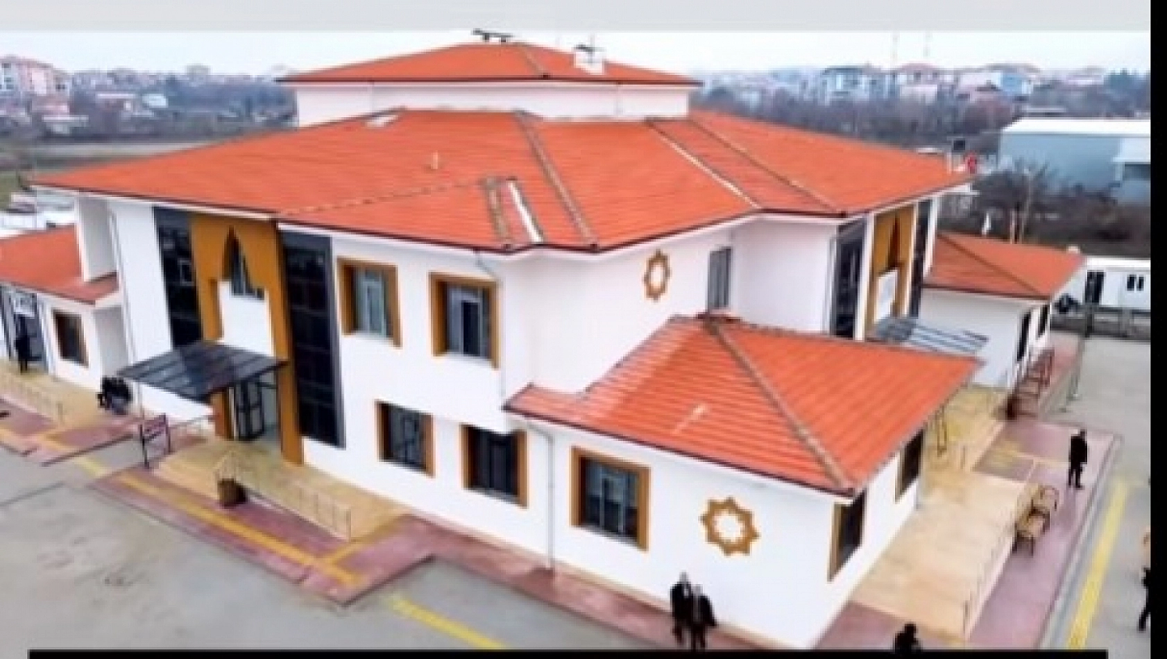 Malatya'da semt polikliniği krizi: Ne doktor var ne malzeme| Milyonlar boşa mı harcandı!?