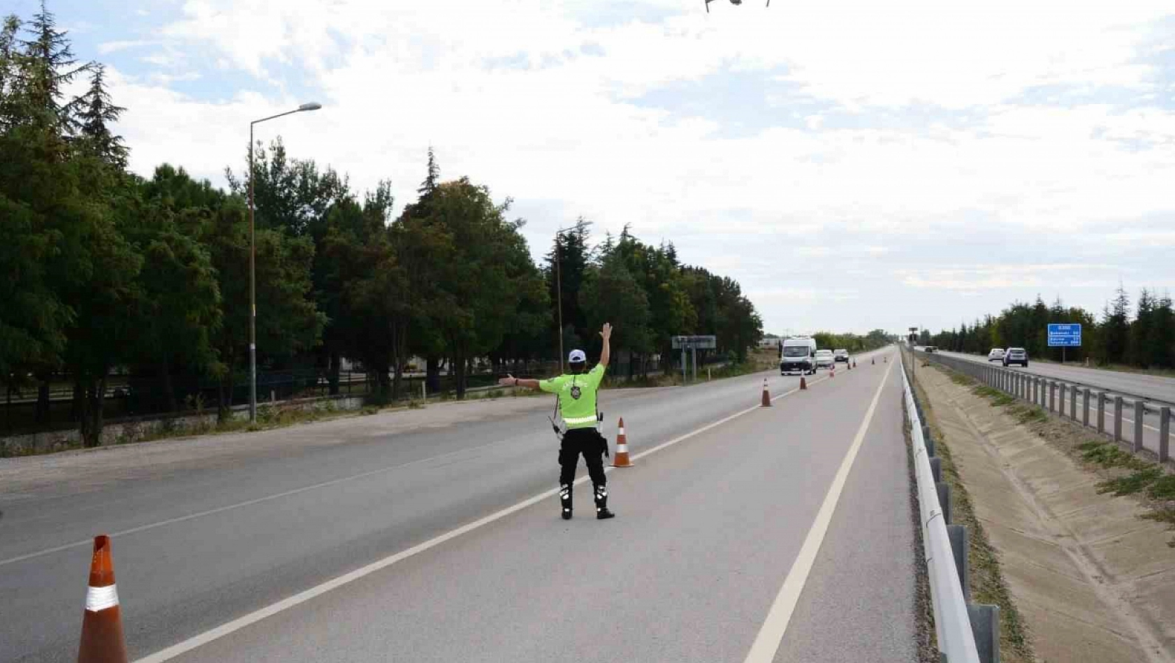 71 Araç Trafikten Men Edildi