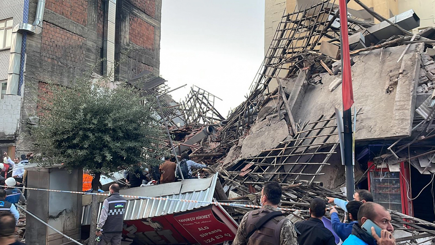 Malatya'da Çöken Binadaki Tadilat Suç Mu? İşletmeci Yargılanıyor!