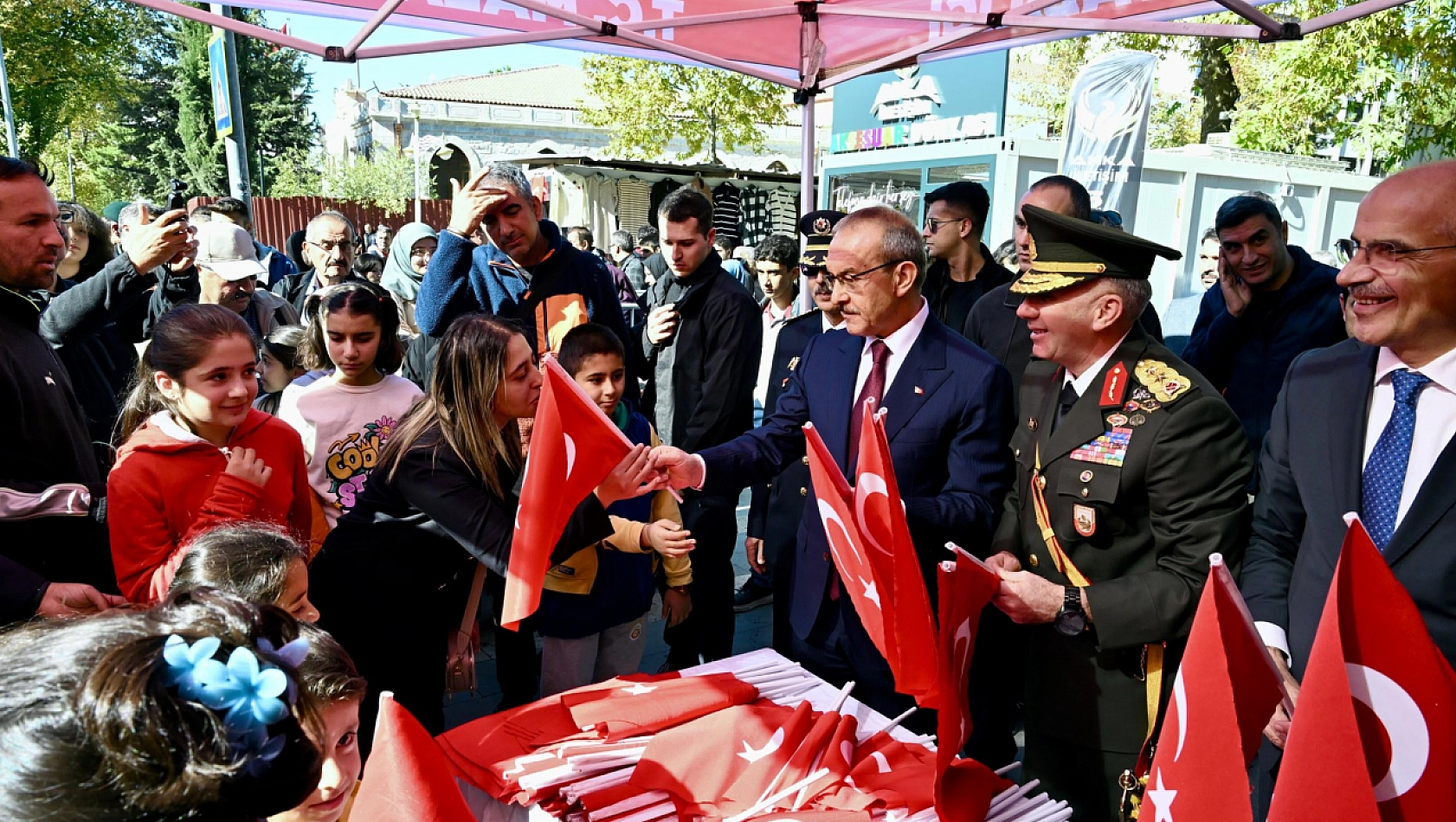 Malatya'da, Cumhuriyet'in 101. Yılı Kutlanıyor