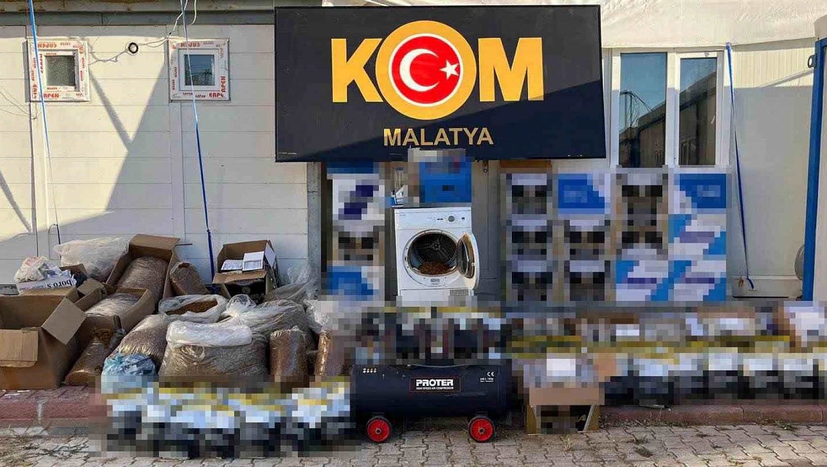 Malatya'da Kaçak Tütün Deposu Çökertildi: 2 Kişiye İşlem Yapıldı!