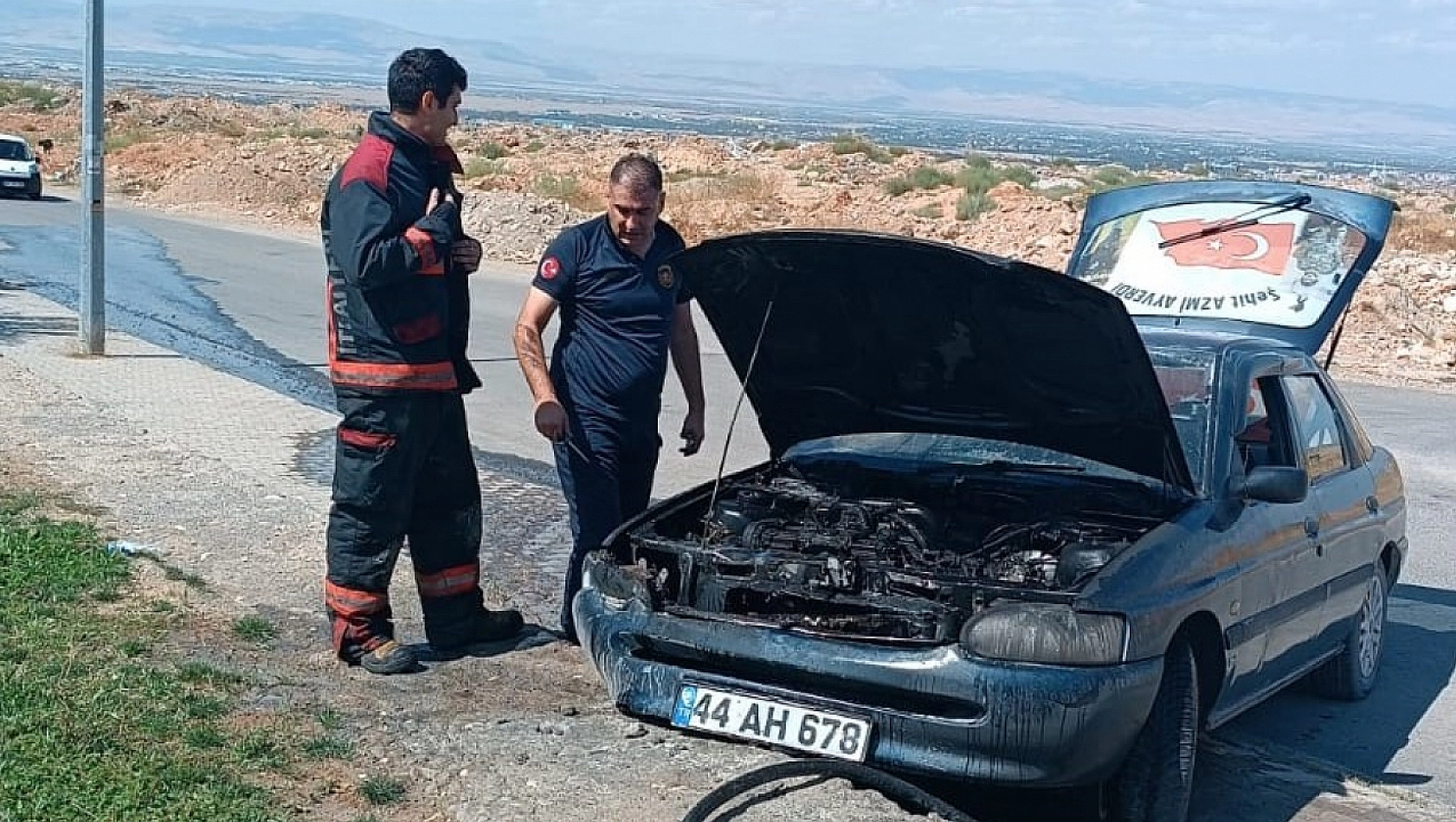 Malatya'da Seyir Halindeki Araçta Yangın Çıktı!