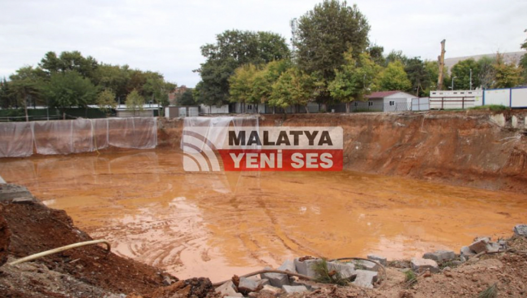 Malatya Valiliğinin temel kazısı ortaya çıktı