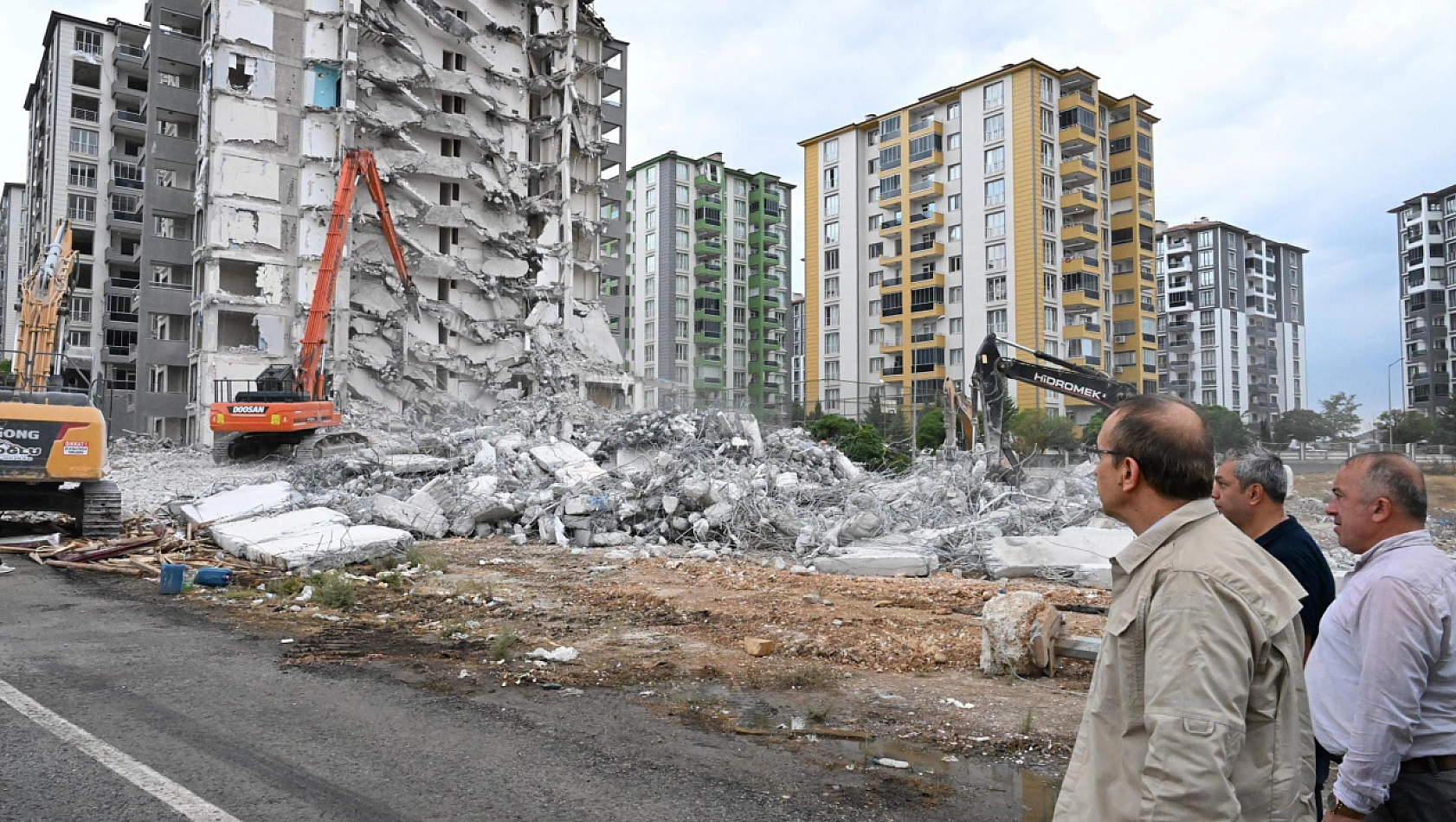 Malatya Valisi Mahalle Mahalle Son Durumu Paylaştı...! 