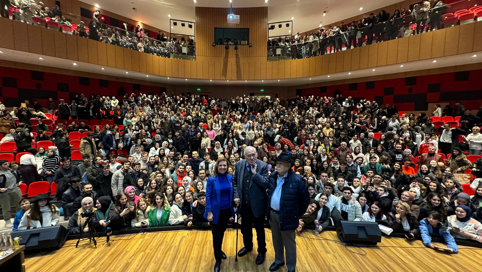 Safranbolu'da İlber Ortaylı izdihamı