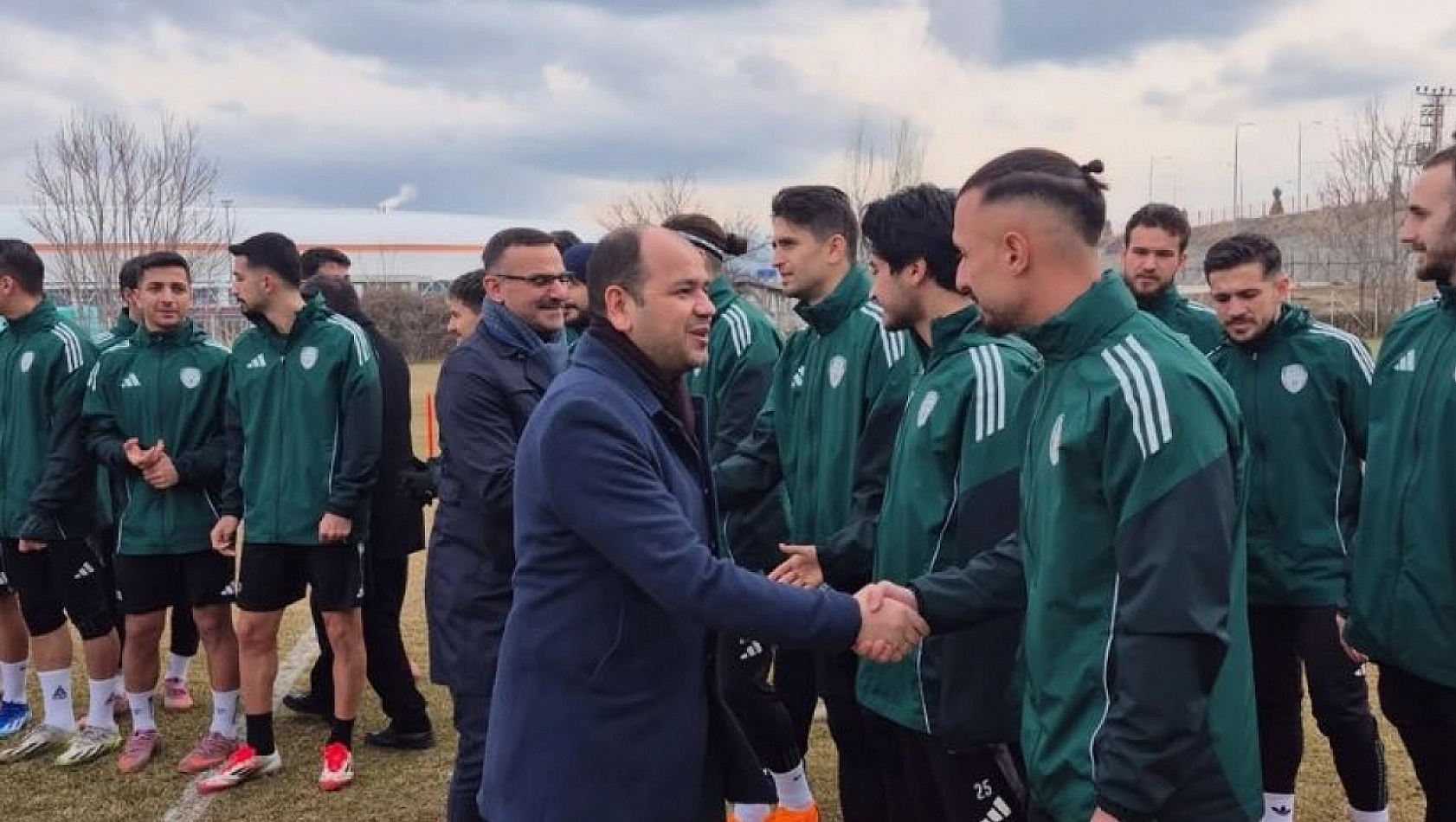 Yeşilyurtspor'da Mazıdağı Mesaisi: Yönetimden Takıma Moral Desteği