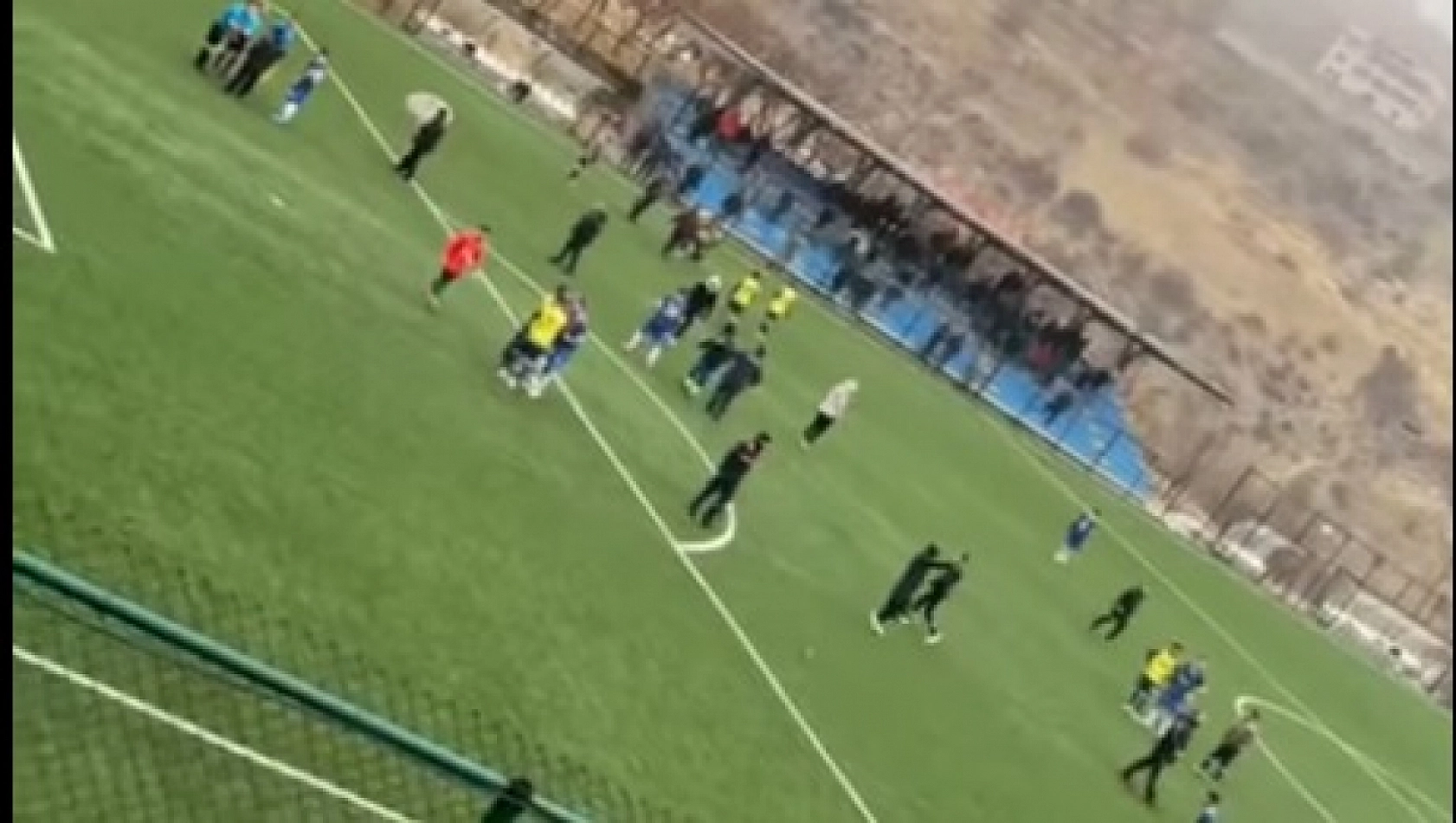 Malatya'da Futbola Kan Bulaştı: Futbolcu Yaralandı, Maç Tatil Edilmedi!