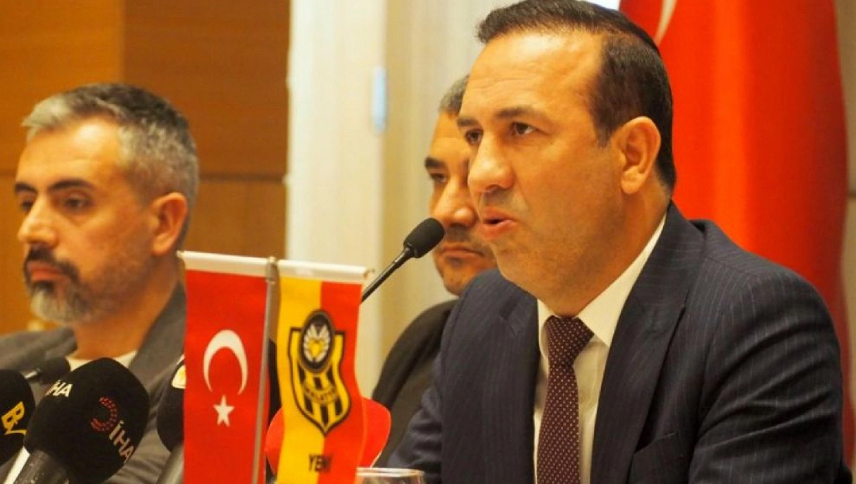 Malatyaspor'da Kriz! Başkan Yok, Takım Satılık!