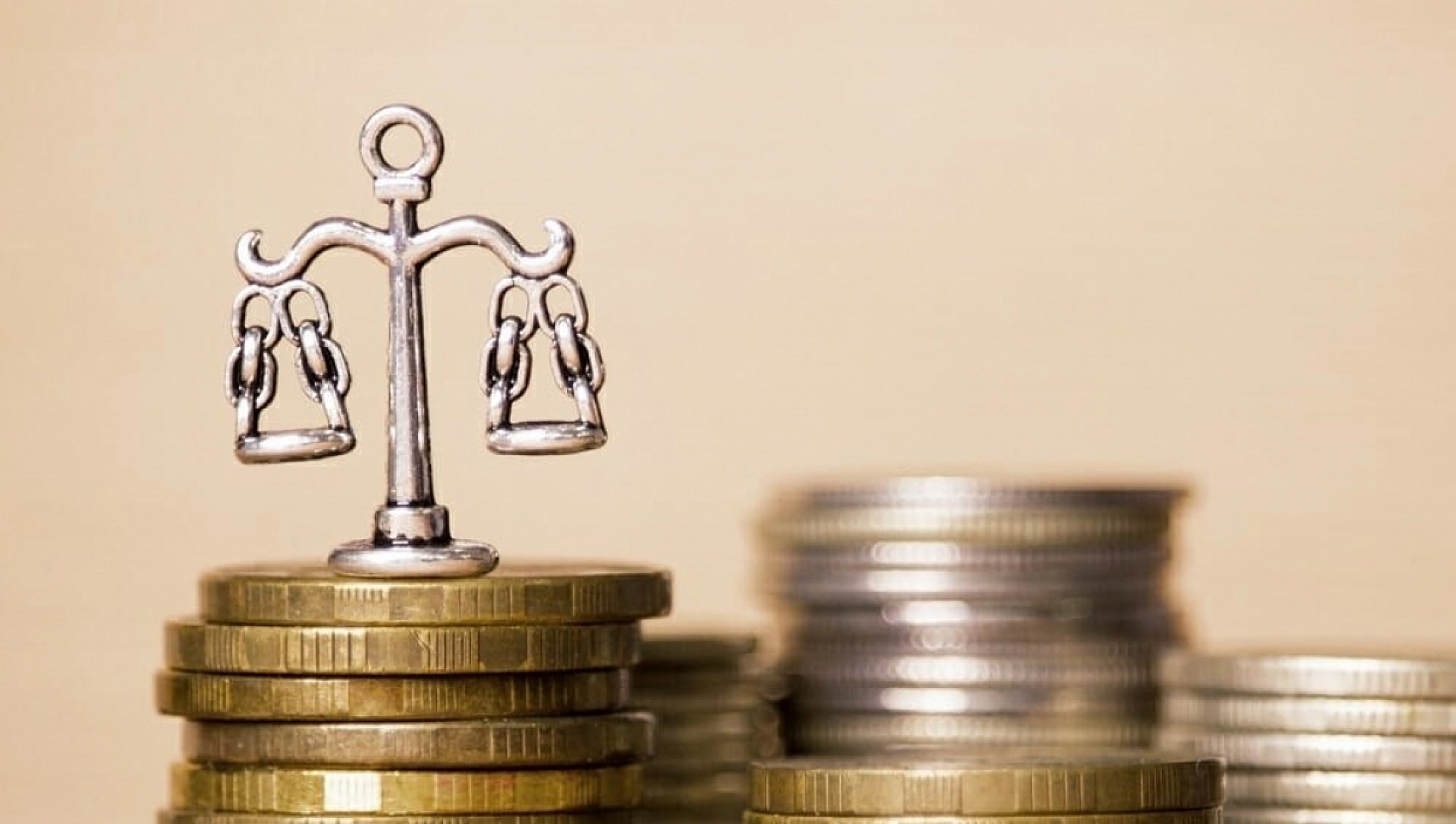 Zengin Daha Zengin Fakir Daha Fakir Oldu