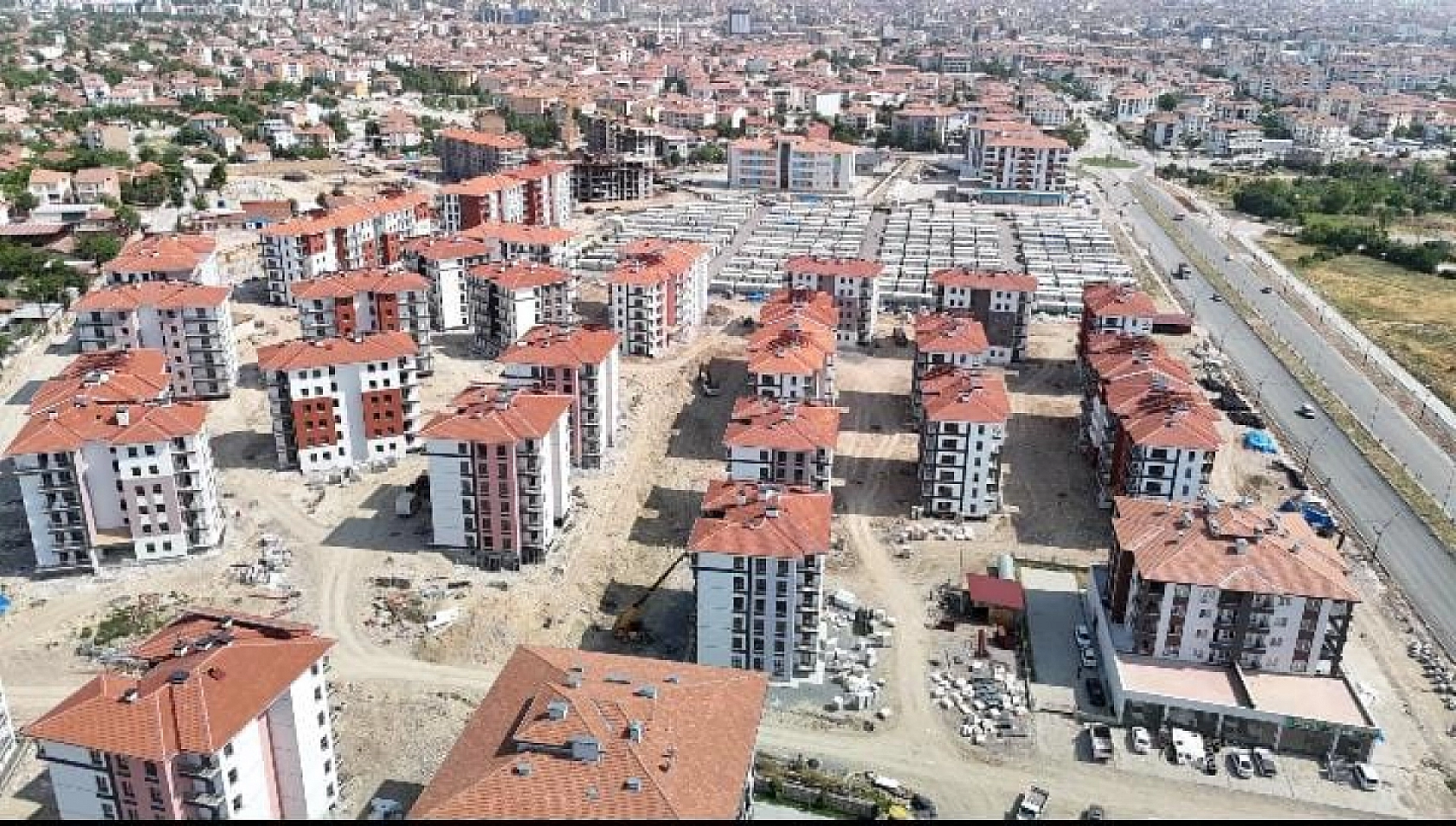 Malatya'da 2 bin 188 yeni yapı yükseliyor: Vali Yavuz, son halini paylaştı...