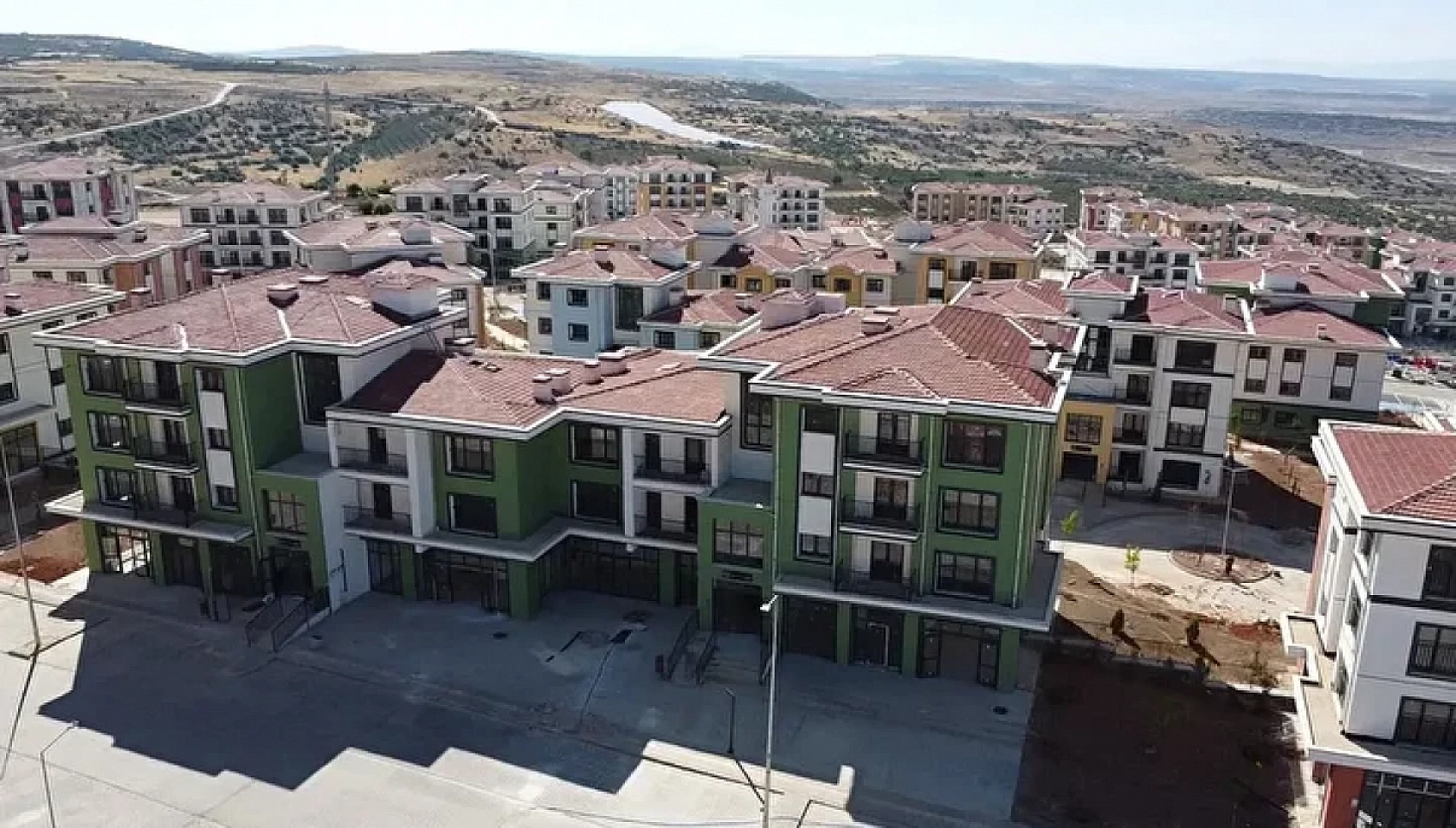 Bakan Kurum Rakamları Paylaştı: 350 Bininci Afet Konutu Hangi İlde Kaç Konut Teslim Edilecek?