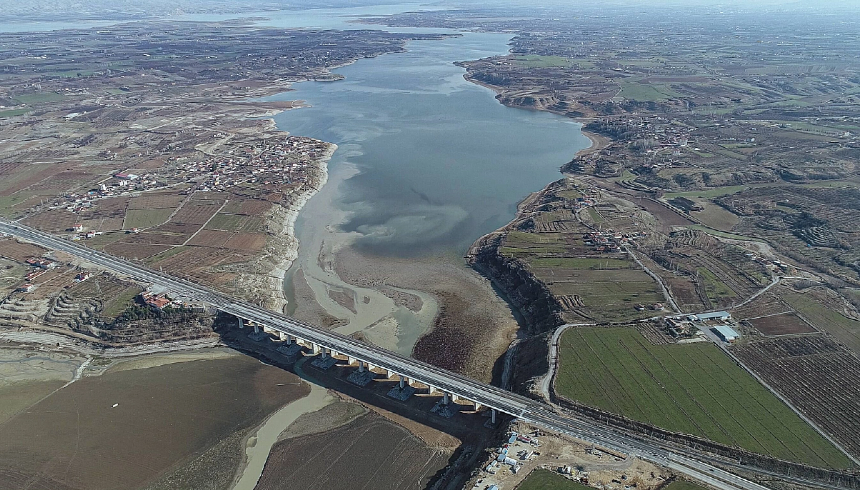Kaynaklı yapısıyla Türkiye'de sayılı köprülerden biri! Yıllardır Malatya trafiğine nefes aldırıyor
