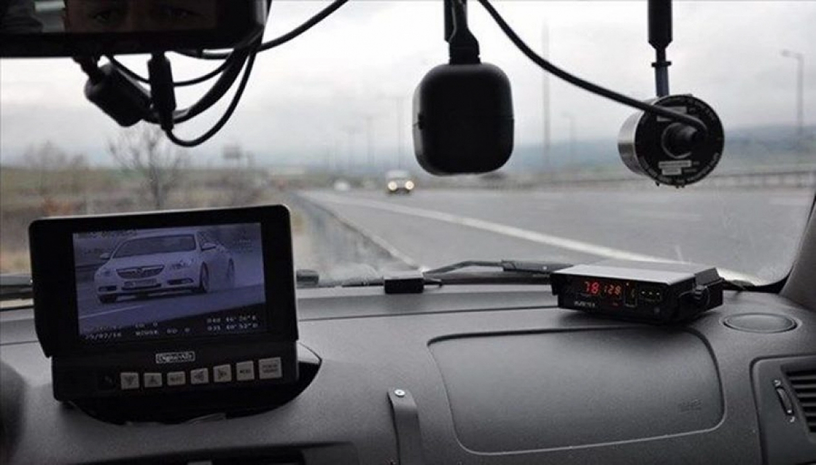 Bayram'da Memleketlerine Dönecek Olanlar Dikkat! Radar Cezaları Peşinizden Gelebilir…