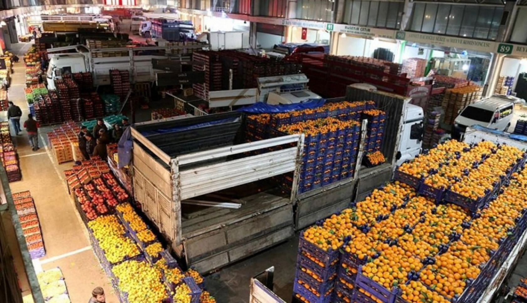 Cebini Düşünen Vatandaşlar Malatya Haline Koşuyor: Peki Halde Fiyatlar Nasıl? İşte 7 Aralık Fiyat Listesi…