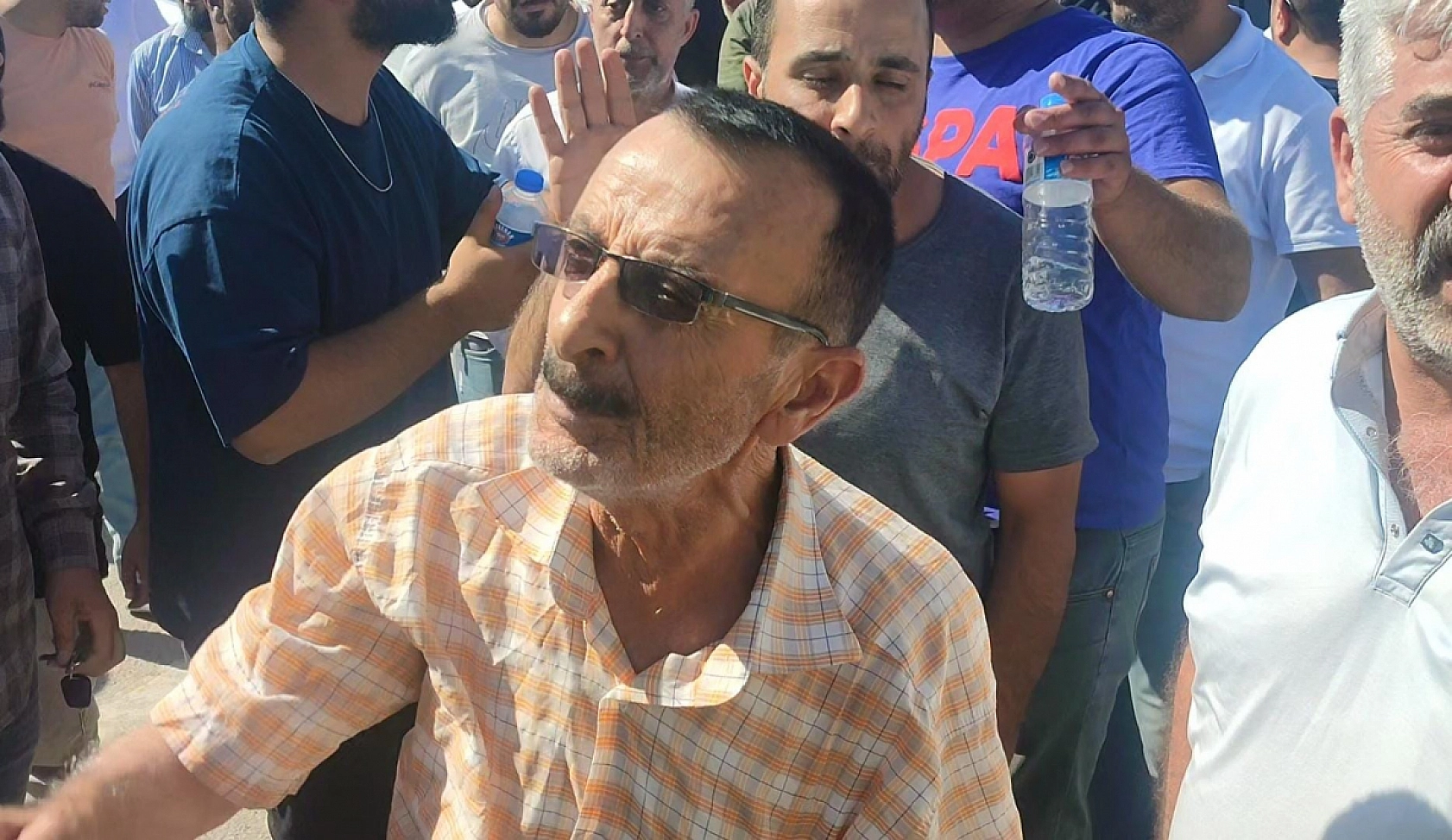 Taksicilerden Büyükşehir ve Esnaf Odasına Sert Tepki! Haksızlığa Uğradık..