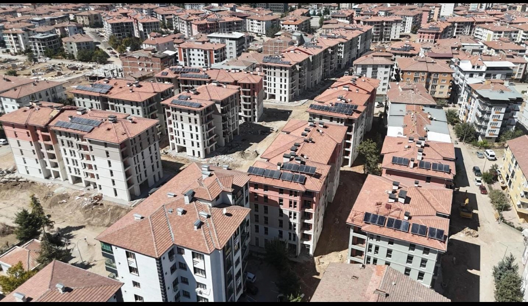 Ev yok, yardım da yok!