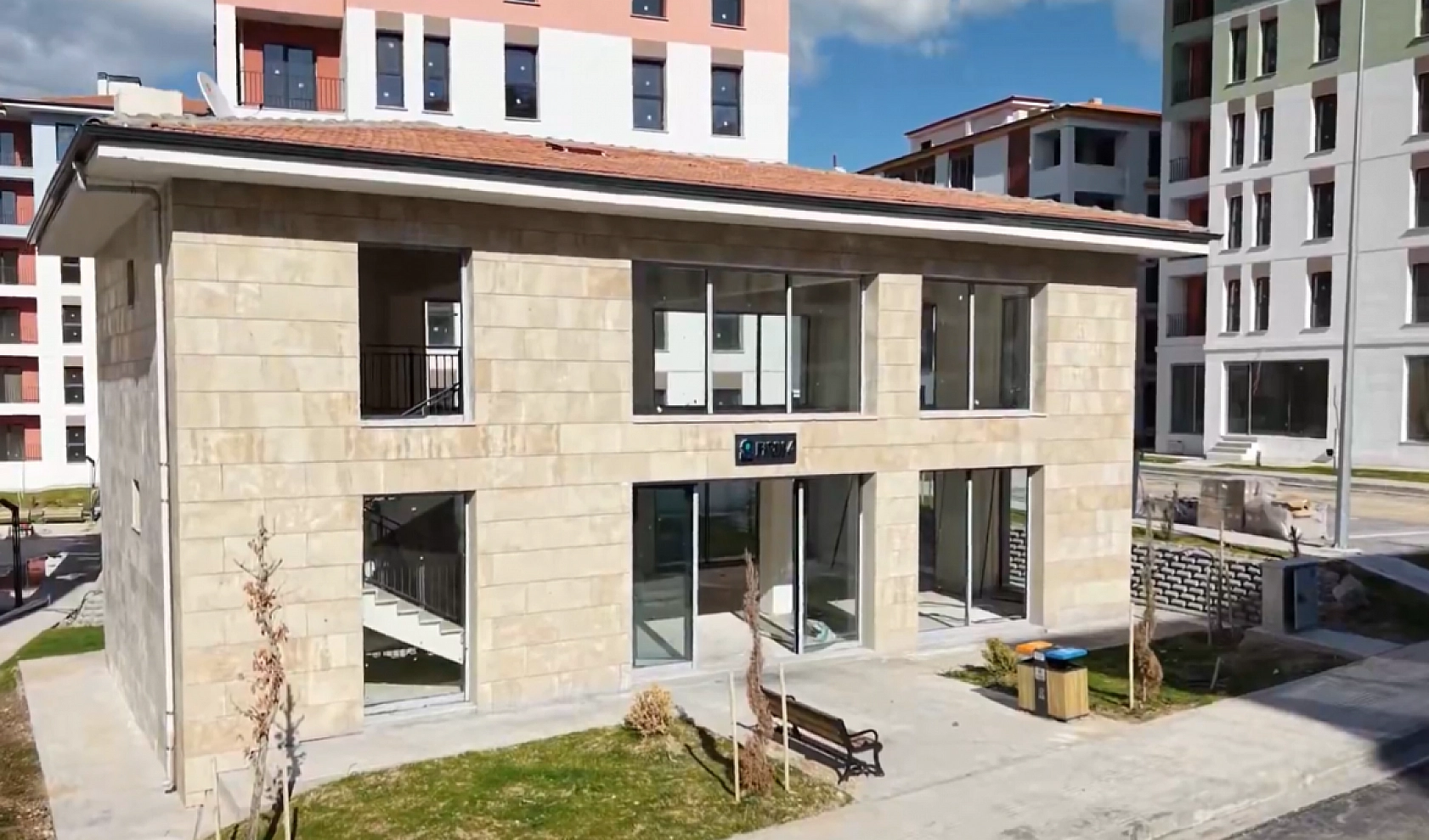 Vali Yavuz Duyurdu: Malatya'da 2 Bin 862 Konut ve 111 Dükkan Teslim Süreci Başladı
