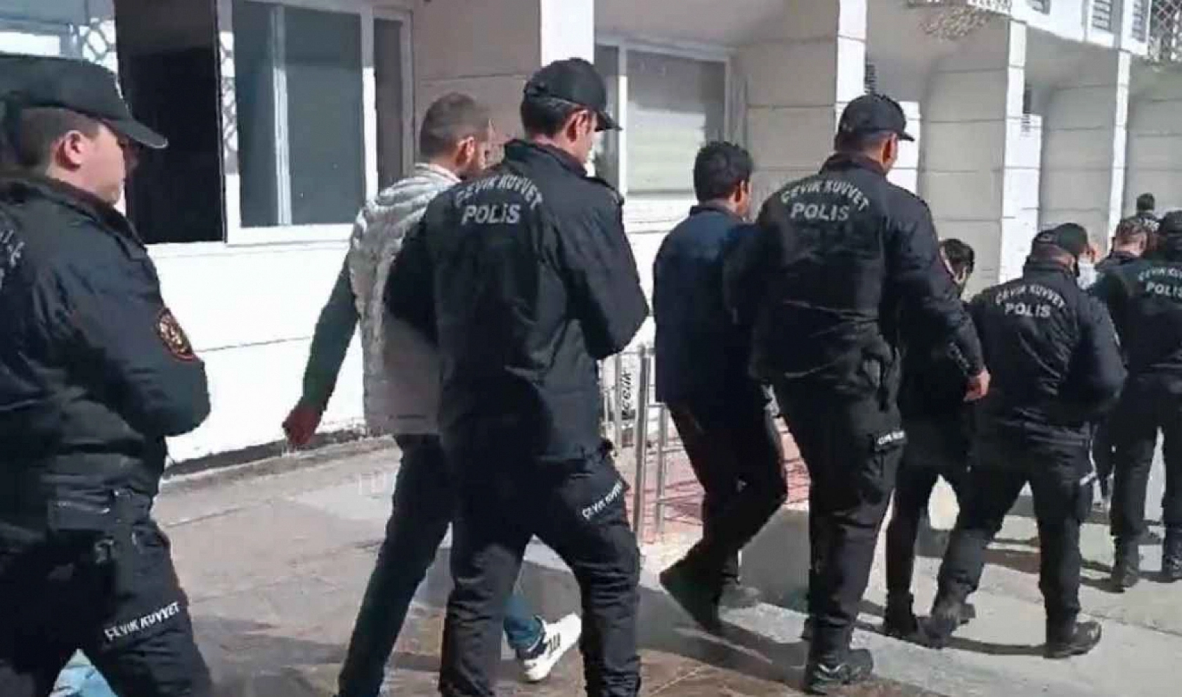 Malatya'nın bir haftalık asayiş tablosu açıklandı: Uyuşturucu dikkat çekti...
