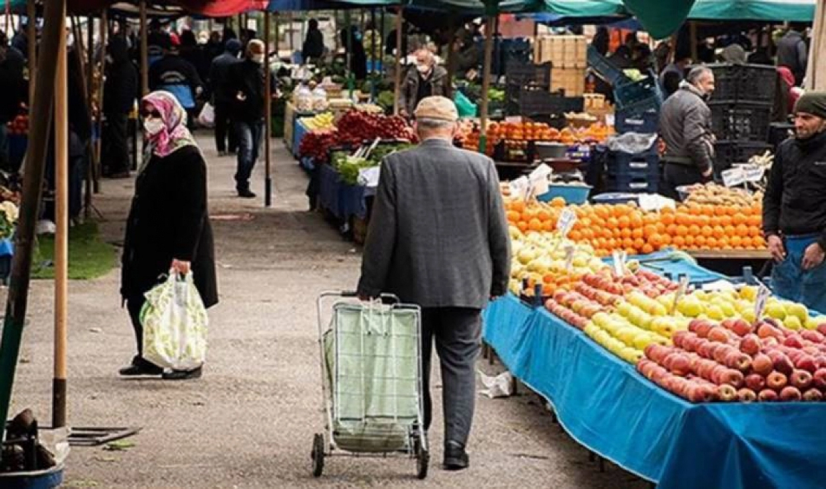 Açlık ve Yoksulluk Sınırı Açıklandı: Vatandaş, Vergiden Mutfağa Para Ayıramıyor!