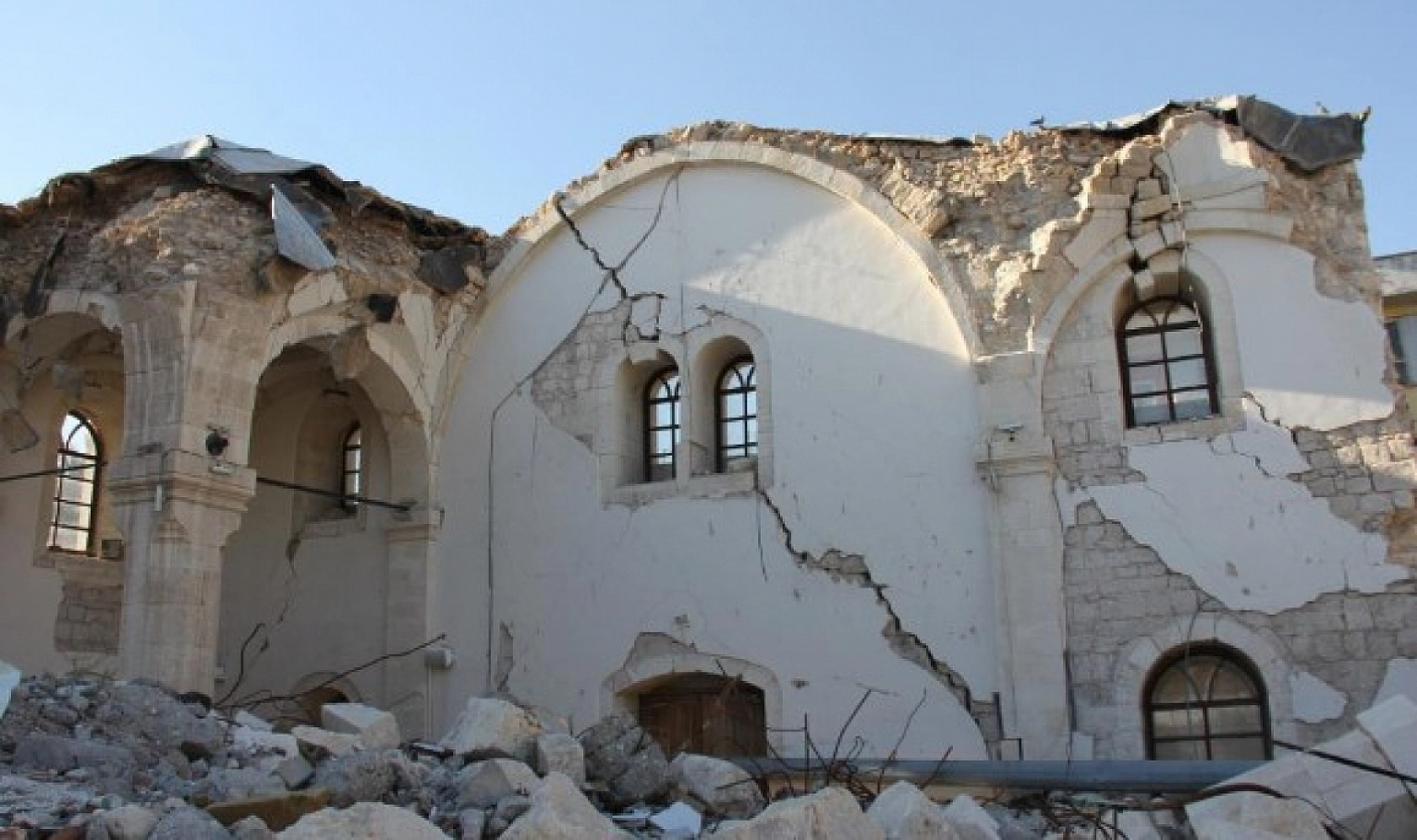 Malatya'dan Hayırseverlere Çağrı: Camilerimizi Ayağa Kaldıralım!