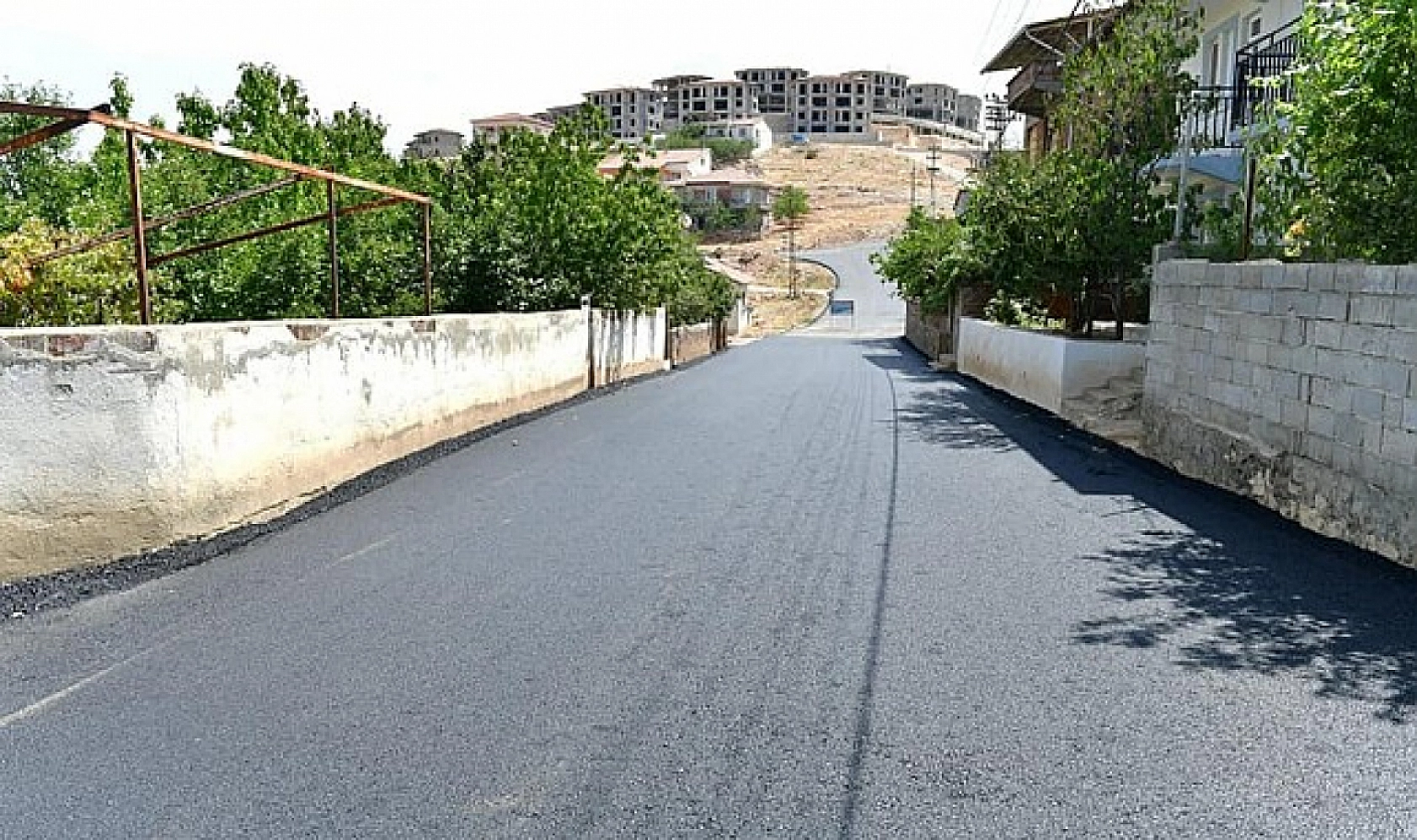 Ulaşım Yatırımında Hedef Aşıldı: Yeşilyurt'a 43 Bin Tonluk Hizmet