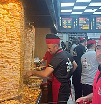 1 liraya döner kampanyası: Vatandaş sokağa döküldü…