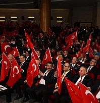 102. yıllık coşku salona sığmadı