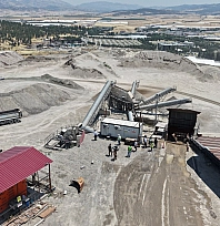 200 bin metreküp enkaz ekonomiye kazandırıldı