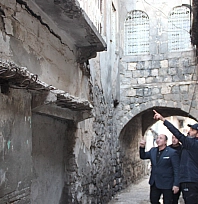 200 yıllık tarihi kemerli ev yıkılma tehlikesiyle karşı karşıya