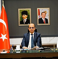 24 Kasım'da Öğretmenler unutulmadı: Başkan Geçit'ten kutlama mesajı