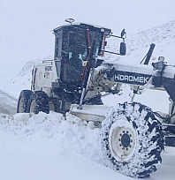 423 köy yolu ulaşıma kapandı