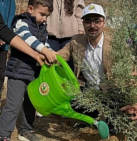 90 fidan toprakla buluştu